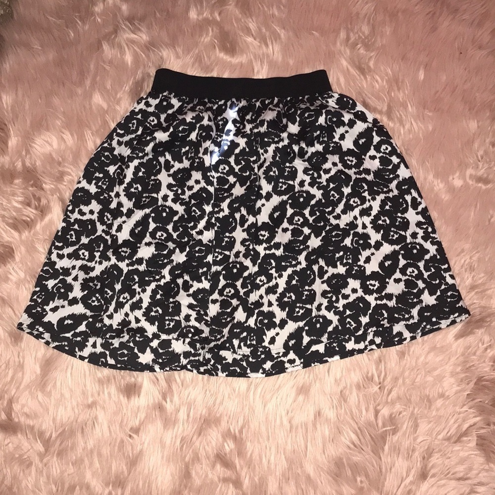 Worthington a-line flowing skirt